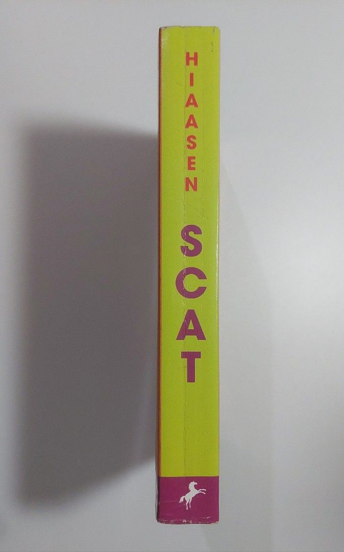 Scat by Carl Hiaasen (Category: Storybooks) located in Taguig. Submitted by danilc (Listing ID 1376515473, Image 3). Description: Scat by Carl Hiaasen Lightly Used Minimal yellowing on outside edge (see pic) Stains on inner front & back book cover Minimal small scratches No page tears RFS: Decluttering Area: BGC, Taguig City No meet-ups Shipping fee shouldered by buyer (Grab/ lalamove/ LBC) Payment: Gcash/Maya :).