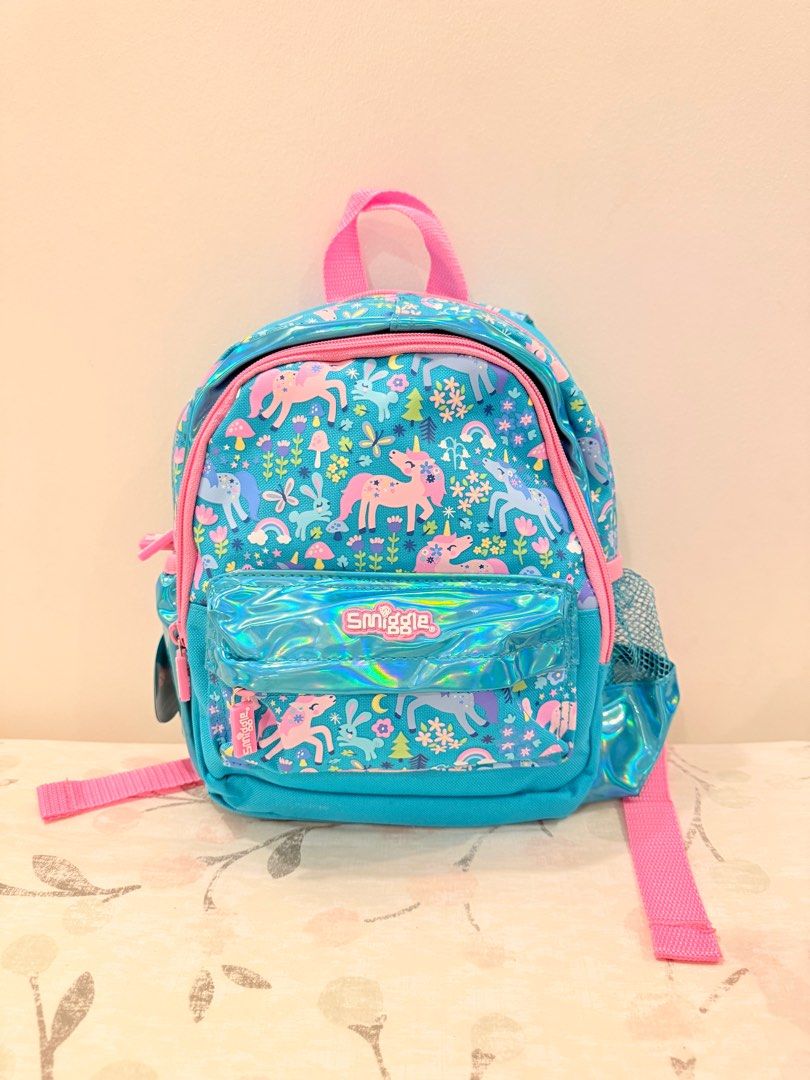 Smiggle from SIngapore (Category: Backpacks) located in Santa Maria. Submitted by stuff4less07 (Listing ID 1376533028, Image 2). Description: Bags from Smiggle Singapore starts at 1700 #smiggle #bags #pencilcase #minecraftwaterbottle #diodlebag.