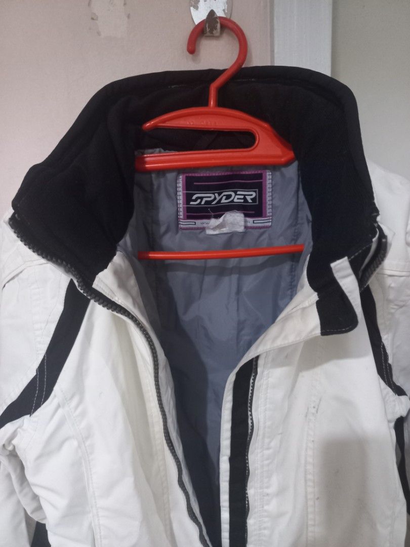 Spyder Riding Jacket (Category: Coats, Jackets and Outerwear) located in Manila. Submitted by ramperez_14 (Listing ID 1376433582, Image 2). Description: Spyder Riding Jacket for Women Dimes: 24 length x 17 width Condition:8/10 *Zippers and pocket all functional Issue: Yellowing on some parts. Stains especially on the front (not sure if washable/removable) *Check the last photo for issue. Selling only for P300 Marikina area, DM if interested..