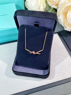 💜TIFFANY & CO.蒂芙尼  粉色藍寶石 鎖骨鏈 項鍊 女款  生日禮物 節日 情人節 Necklace, women's birthday gift, Valentine's Day64208116853762110