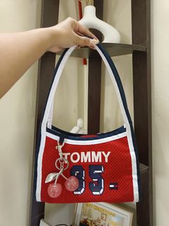 (Category: ) located in . Submitted by mskitty_02 (Listing ID 1376608852, Image 1). Description: .