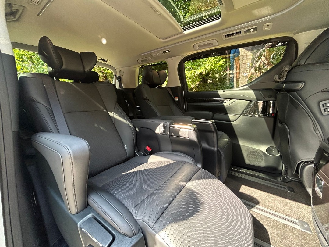 Toyota Alphard Hybrid 2.5A SR C-Package Moonroof Modellista Auto62872685648257112