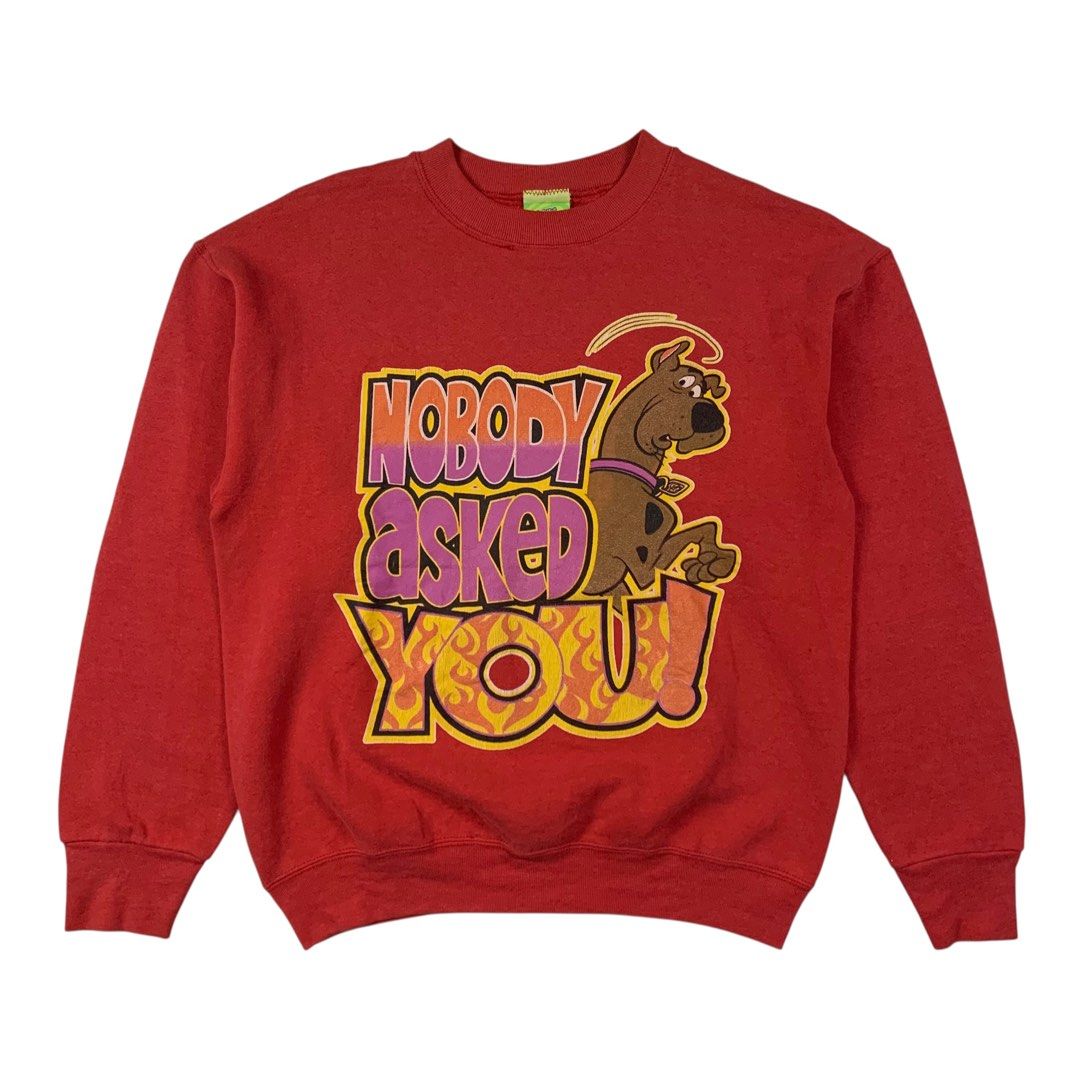 Vintage 2000 scooby-Doo Cartoon Network Sweater (Category: Coats, Jackets and Outerwear) located in Baguio. Submitted by thesecretshop_ph (Listing ID 1376586613, Image 1). Description: Size: Medium Lenght: 25.5” Width: 21” Issue: Normal Signs Of Wear Due to Age.