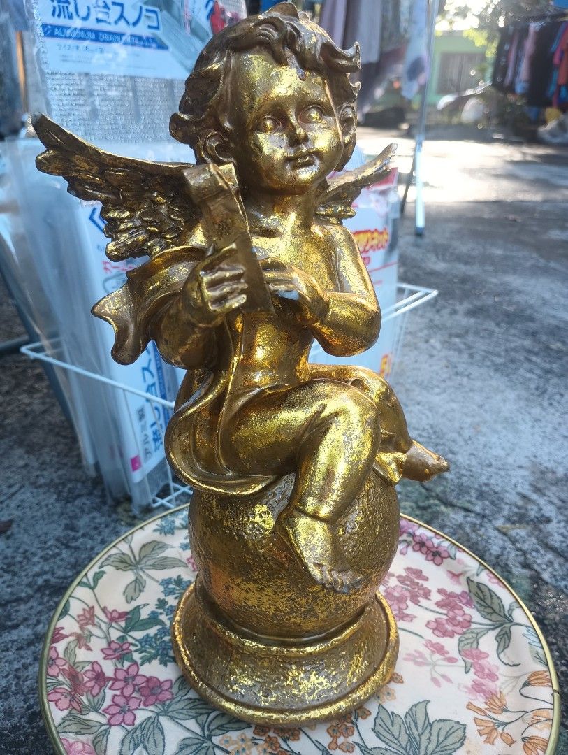 Vintage Cherubim (Category: Vintage Collectibles) located in Plaridel. Submitted by QualityShop (Listing ID 1376619724, Image 1). Description: negotiable.