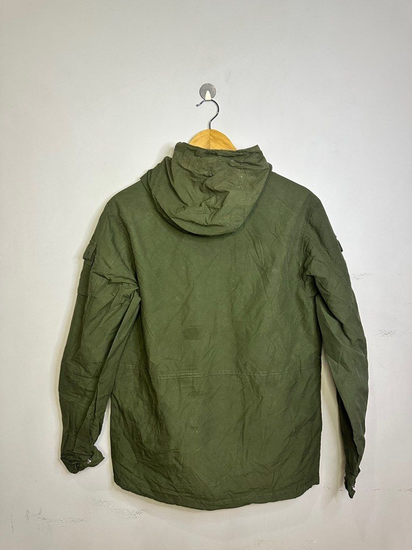 WTAPS MILITARY JACKET (Category: Coats, Jackets and Outerwear) located in Molave. Submitted by thriftmate13 (Listing ID 1376426182, Image 2). Description: .