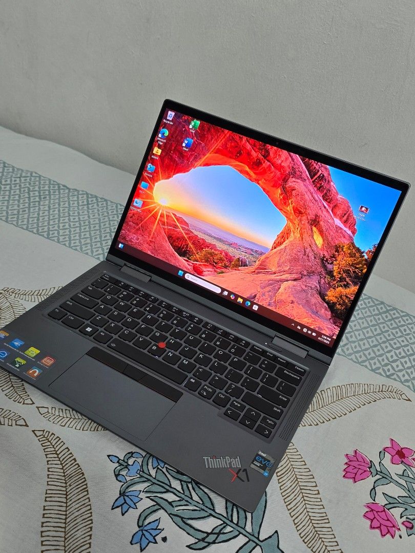 X1 Yoga Gen-6 || i7-11th Gen || 16GB Ram & 512GB SSD || 4G LTE (sim Supported) || 14-inch WUXGA (1920 x 1200) Touchscreen Display || Comes With Original Pen || Windows 11 Pro || MS Office 202163074788256769112