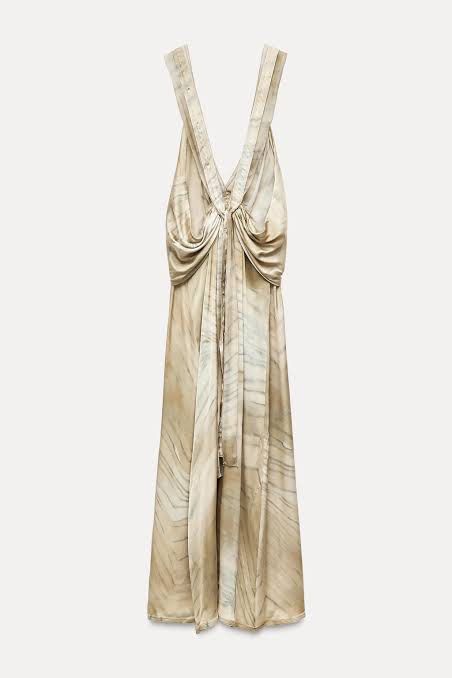 Zara Collection Print Dress (Category: Dresses) located in Makati City. Submitted by ellavya (Listing ID 1376427349, Image 3). Description: Zara Collection print dress in satin. Size Small but runs S-M. Used once only for a shoot and in very good condition..