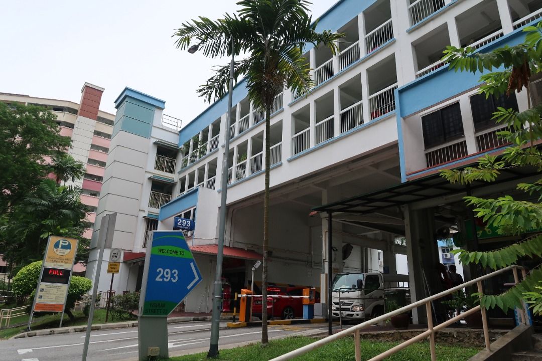 293 Yishun HDB Shophouse for sale，义顺大牌293 HDB 商店忍痛出售！剩余仍67年！63226714720002112
