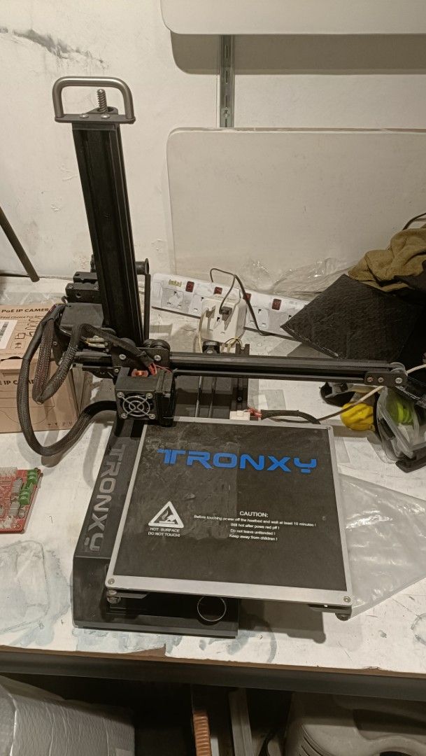 3D printer (Category: Printers, Scanners & Copiers) located in Singapore. Submitted by united_brony (Listing ID 1376657038, Image 1). Description: tronxy 3d printer, $100, fast deal $70 .