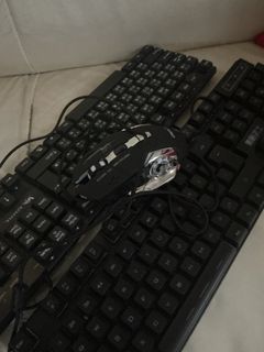 （分類：）位於 。 由 authentis 提交（商品編號 1376727705，圖片 1）。簡介： 。