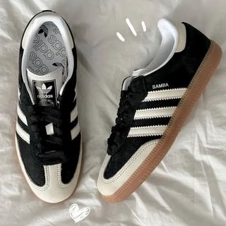 (Category: ) located in . Submitted by solefindsphilippines (Listing ID 1376732236, Image 1). Description: .