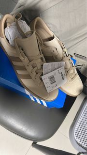 （分類：）位於 。 由 charlesyipyip 提交（商品編號 1376783217，圖片 1）。簡介： 。