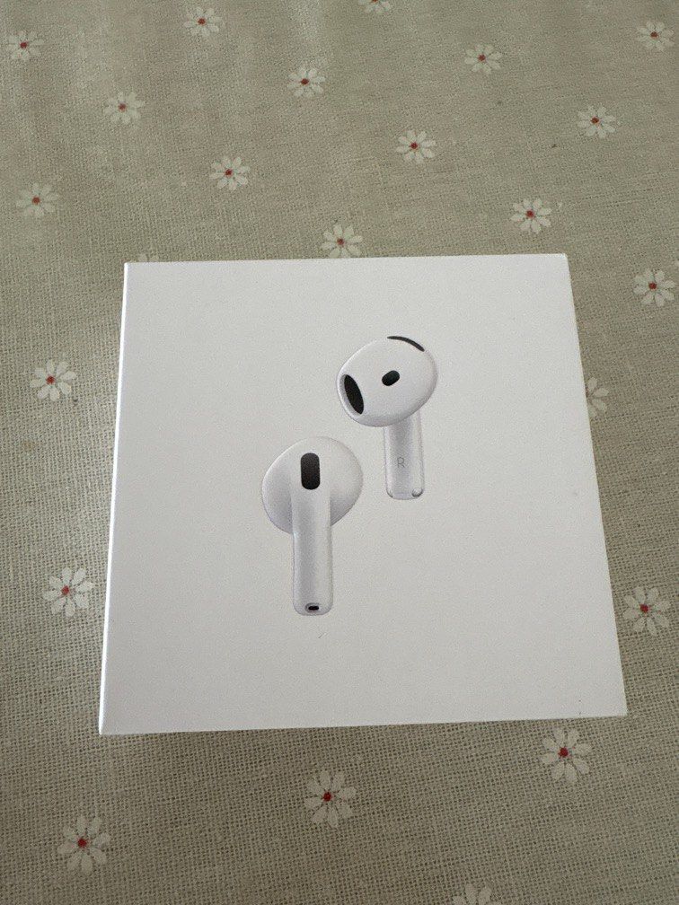 Airpods 4 w/ noise cancellation62863062162177113