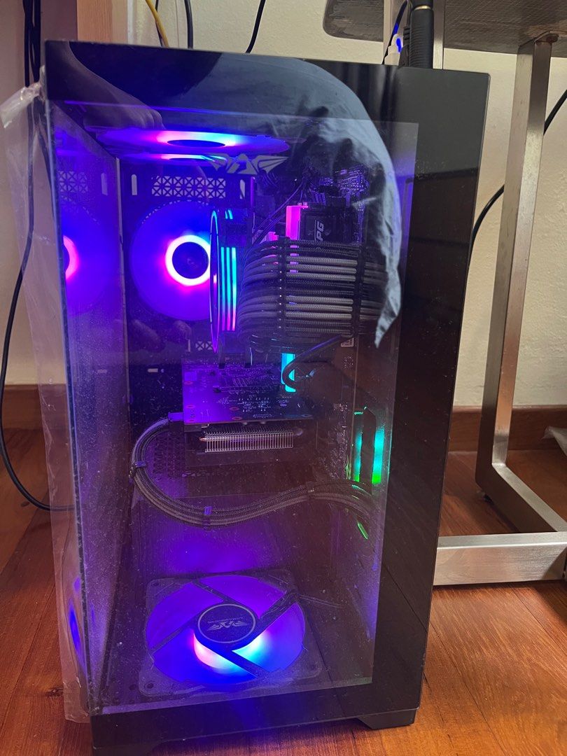 Armageddon Nebula PC |R5 5600 | RX 6600 (Category: Desktops) located in Singapore. Submitted by blondpoet133 (Listing ID 1376673228, Image 1). Description: Lightly used Gaming PC - selling because I’m moving to the UK. (Retails at $1099) Details: - Runs CS2 at 600 fps comfortably - Lightly used - Pls state if you’d like to test fps on other games.