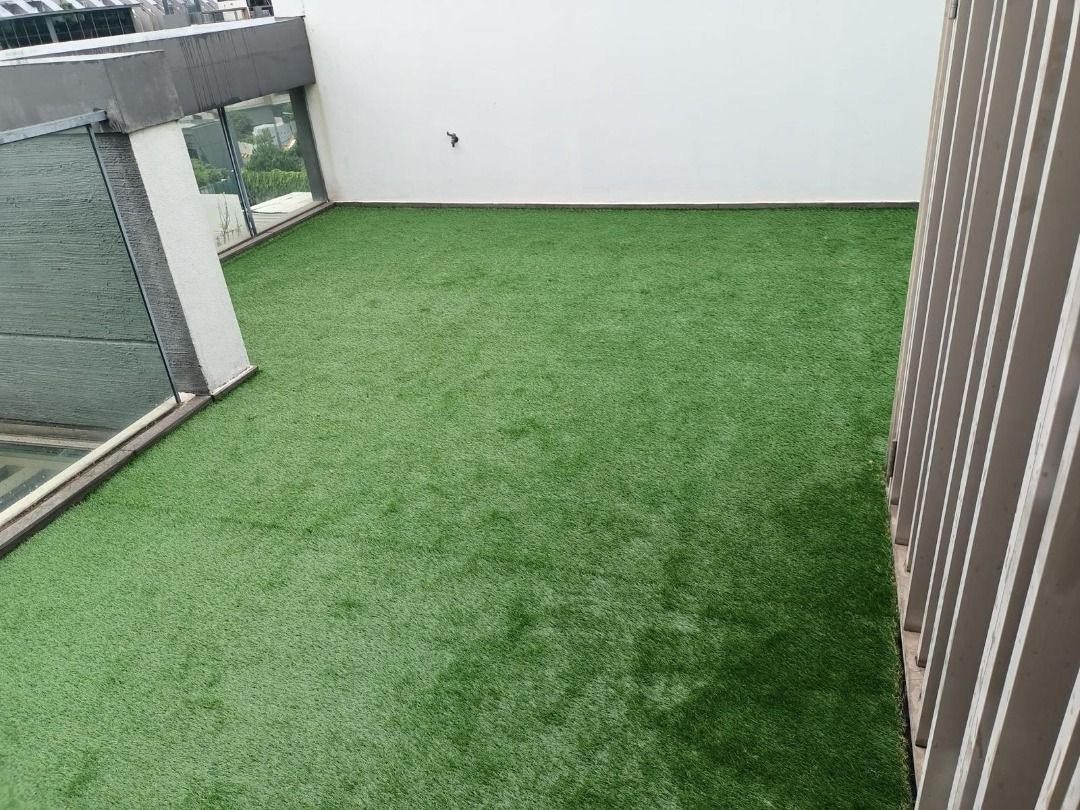 Artificial Grass for Balcony or Garden