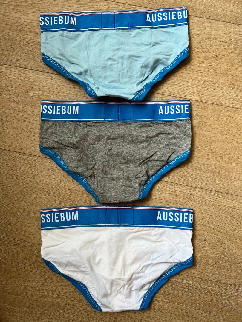 Aussiebum Enlarge-It Men Brief Underwear (Category: New Underwear) located in Singapore. Submitted by snapply21 (Listing ID 1376675004, Image 2). Description: Brand new with tag. Tagged XS. But can fit S Asian. Authentic aussiebum. Enlarge it has a pouch for you to stuff your junk, to lift up and pack up ur crotch. Listed price is for 1 item. .