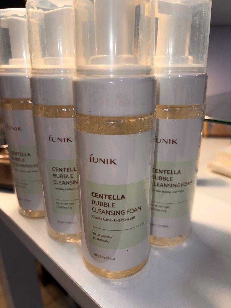 Authentic IUNIK CENTELLA Bubble Cleansing Foam (Category: Face Care) located in Sorsogon. Submitted by leavingsoonsale (Listing ID 1376730857, Image 2). Description: Brand New Sealed iUNIK Centella Bubble Cleansing Foam – 150ml (5.07 fl. oz.) ✨ • 100% Authentic and Sealed • With Centella Asiatica Leaf Water – soothing and hydrating • pH Balancing Formula • Suitable for all skin types (even sensitive!) • Mild, gentle foam texture 📦 Packaging: Sea