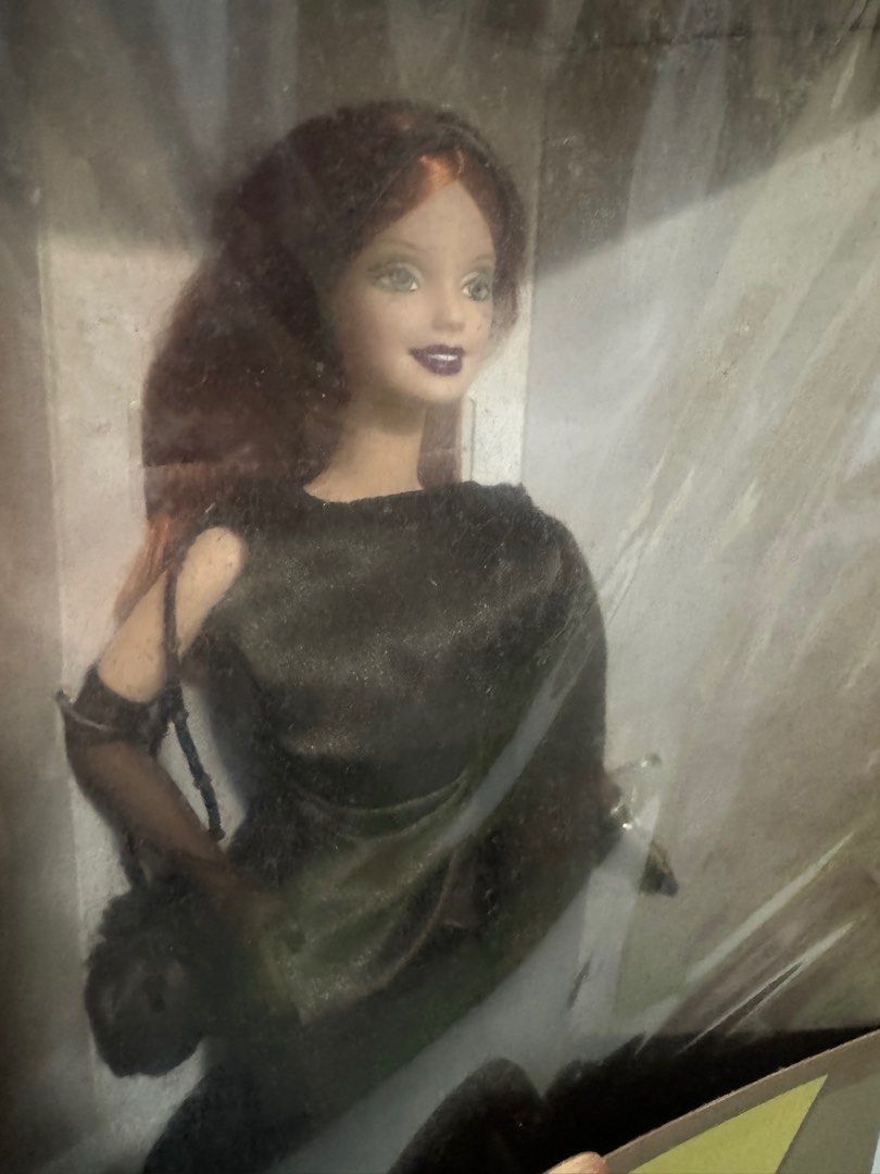 Barbie doll Club Couture (Category: Toys & Games) located in Singapore. Submitted by ratoo.a (Listing ID 1376806007, Image 3). Description: Never remove from box. Covered with transparent plastic to prevent dust and discolouration. The top cover missing. Not for fussy buyer. .