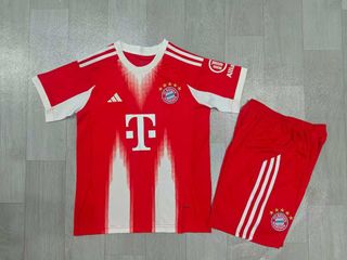 (Category: ) located in . Submitted by calcio_sports_jersey (Listing ID 1376704273, Image 1). Description: .