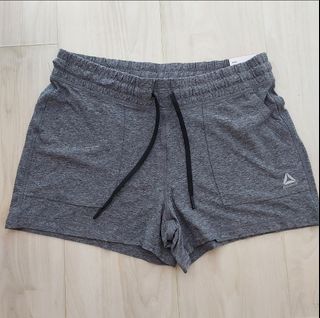 (Category: ) located in . Submitted by theteaspoon (Listing ID 1376679602, Image 1). Description: .