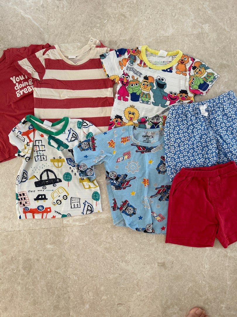Boy clothes fit 2-3 year old (Category: Babies & Kids Fashion) located in Singapore. Submitted by jay098 (Listing ID 1376649820, Image 1). Description: Includes one branded seed shorts One branded richgi shorts One carters long sleeve .
