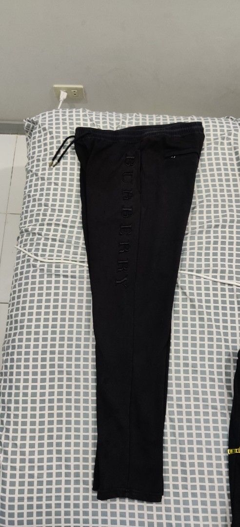 Burberry Trackpants (Category: Joggers) located in Malabon City. Submitted by jaypd (Listing ID 1376776373, Image 1). Description: size XL Issue Small Pin Hole near Left Pocket Location Malabon Free Shipping.