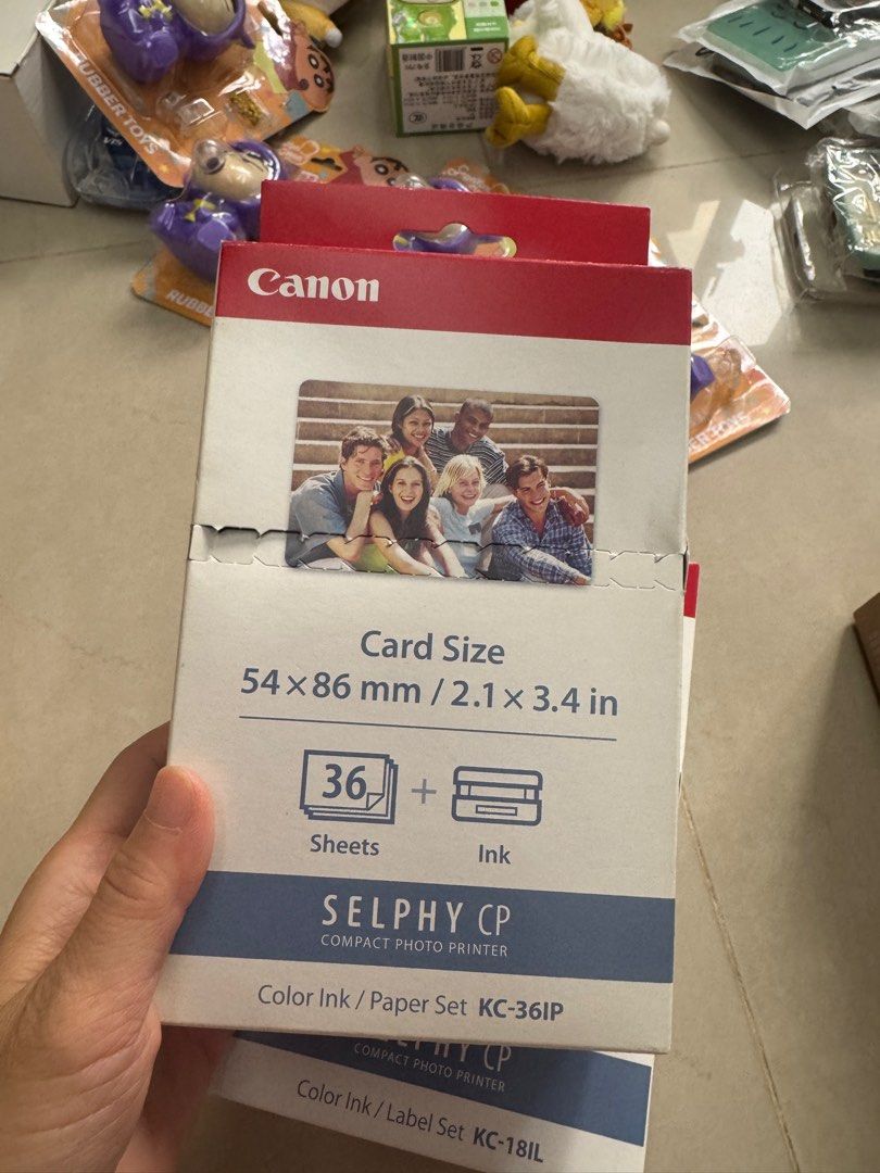 由 yen1031 (刊登 ID 1376785310，圖片 1) 提交，位於 新北市 (New Taipei) 的 Canon 相紙 (類別：其他攝影配件)，說明： 適用機種SELPHY CP810、CP820、CP900、CP910、 CP1200 • CP1300 。