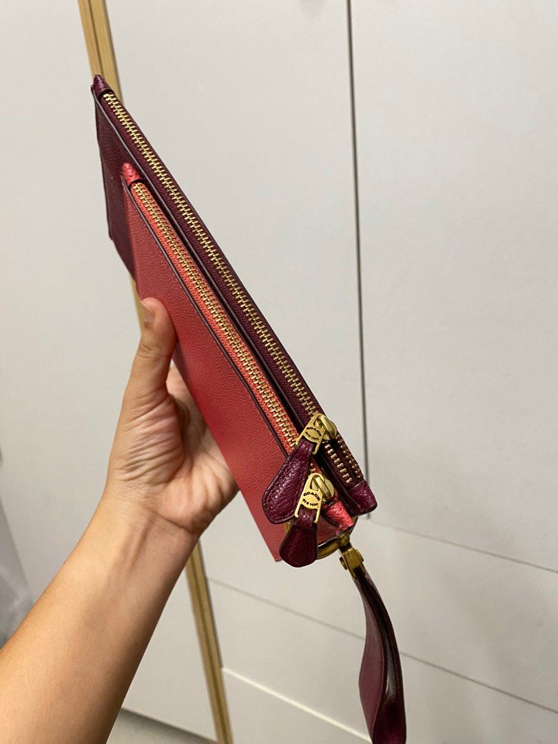 Coach Pink Slim Double Wristlet (Authentic) (Category: Luxury Bags & Wallets) located in Mabalacat. Submitted by loveforvintagebags (Listing ID 1376726673, Image 3). Description: Coach Pink Slim Double Wristlet (Authentic).