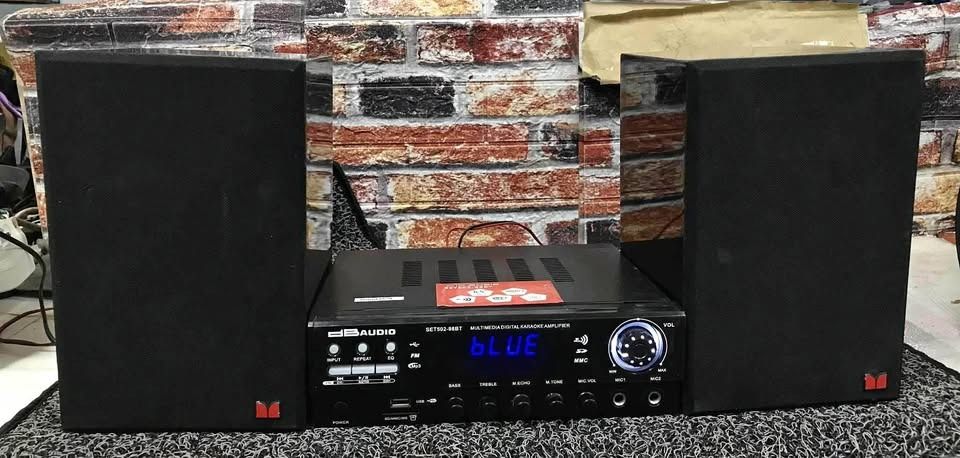 dBAUDIO Set 502-98BT Multimedia Digital Karaoke Amplifier Speaker Set (Category: Soundbars, Speakers & Amplifiers) located in Pasay City. Submitted by meostore (Listing ID 1376650639, Image 1). Description: -Power rating: 300 wattsx2 -Amplifier speaker: 6.5 inches -Functions: Bluetooth / USB Port / FM Tuner / Microphone Input NOTE: Please expect markings, paint chips on some portions of the unit. Actual photos are posted for buyer’s reference. .