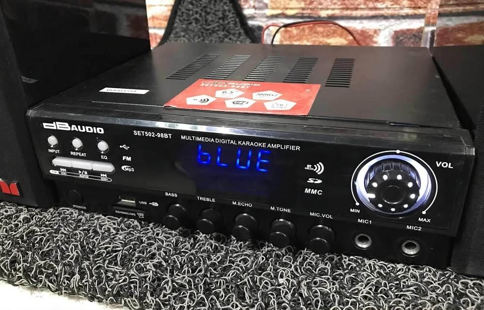 dBAUDIO Set 502-98BT Multimedia Digital Karaoke Amplifier Speaker Set (Category: Soundbars, Speakers & Amplifiers) located in Pasay City. Submitted by meostore (Listing ID 1376650639, Image 2). Description: -Power rating: 300 wattsx2 -Amplifier speaker: 6.5 inches -Functions: Bluetooth / USB Port / FM Tuner / Microphone Input NOTE: Please expect markings, paint chips on some portions of the unit. Actual photos are posted for buyer’s reference. .