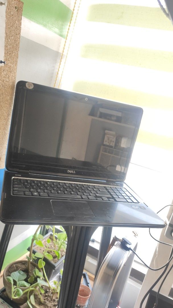 Defective heavy duty laptop with CD port (Category: Laptops & Notebooks) located in Paranaque City. Submitted by roxanne.vds (Listing ID 1376808748, Image 1). Description: buy at your own risk Defective, heavy duty approx 14-15inch.