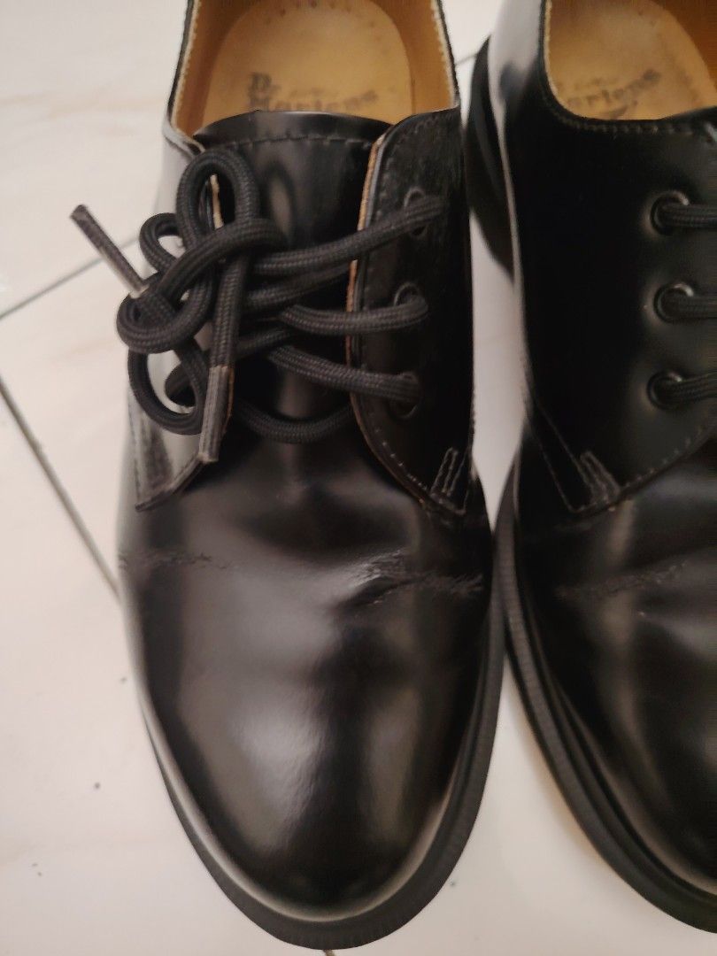 Dr martens 1461 (Category: Dress Shoes) located in San Juan City. Submitted by rob3434 (Listing ID 1376660349, Image 1). Description: Hi All selling my Dr martens. Used for office only. Stopped using due to pandemic and work from home. Size uk7 or us8 mens Can meet up in bgc or ortigas area podium mall.