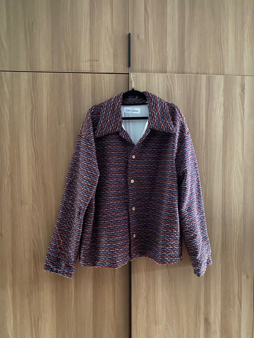 Freshwind Ube Jacket (L-XL) (Category: Coats, Jackets and Outerwear) located in Manila. Submitted by ebodega (Listing ID 1376672852, Image 1). Description: Freshwind Ube Jacket Size L-XL Dimensions: 27.5L x 22.5W RFS: Only used once, not using anymore. *Buyers shoulder shipping fee.