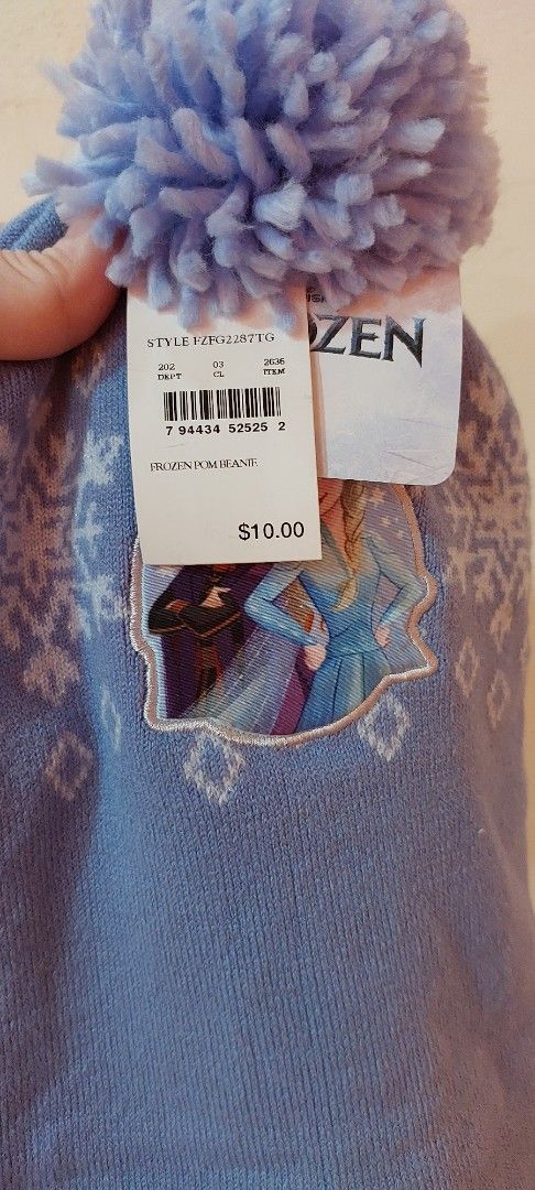 Frozen Bonet for Girls (Category: Babies & Kids Fashion) located in Echague. Submitted by grateful27 (Listing ID 1376627385, Image 2). Description: Brand new with Tag.