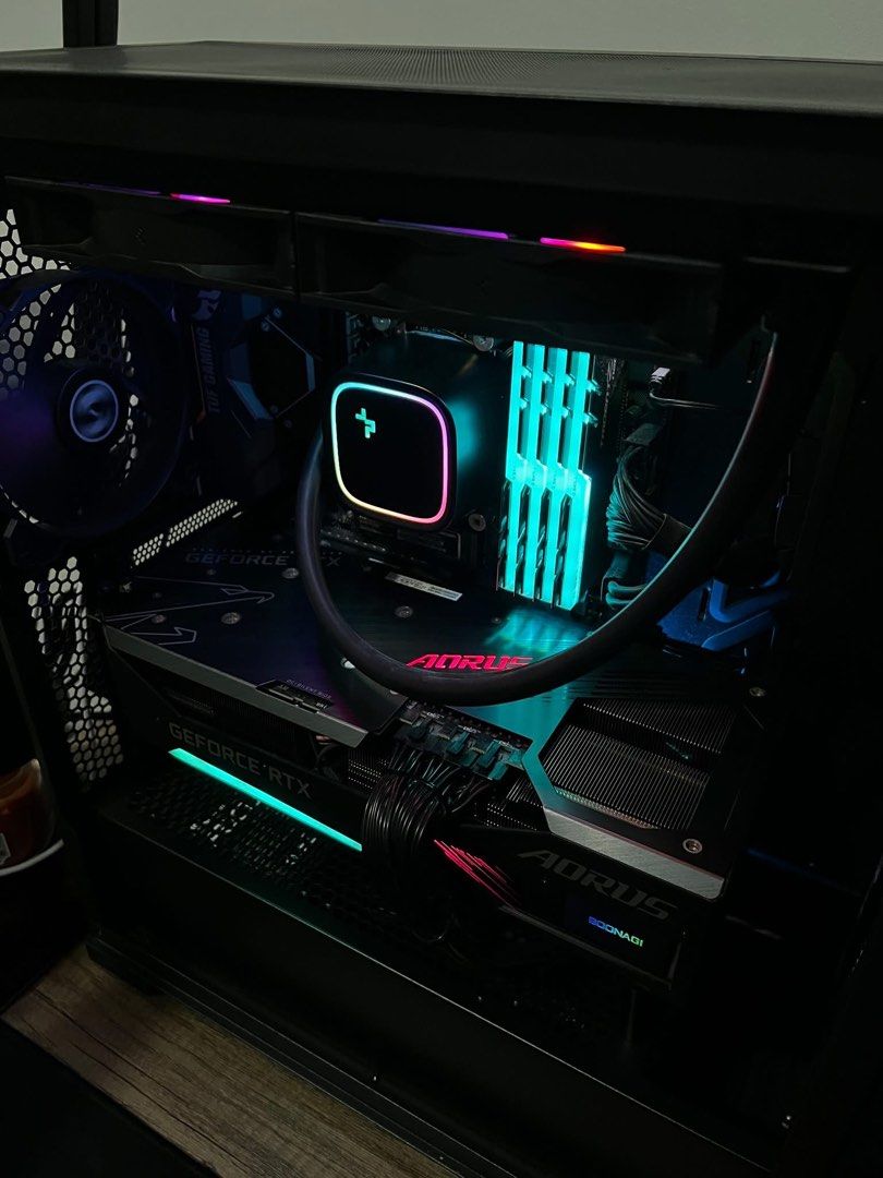 Gigabyte Aorus RTX 3070 Ti Master (Category: Computer Parts) located in Quezon City. Submitted by vrnnchrss (Listing ID 1376659468, Image 2). Description: - Well maintained - Always runs in an airconditioned room (24/7) - Never ran above 60 C - Original box and everything in it intact (even the original receipt from day of purchase) - Never opened/no mods RFS: Upgrading Asking Price: P30,000 slightly negotiable, no haggling pls.