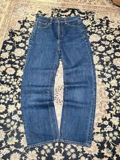 (Category: ) located in . Submitted by izzuthriftstore (Listing ID 1376753779, Image 1). Description: .