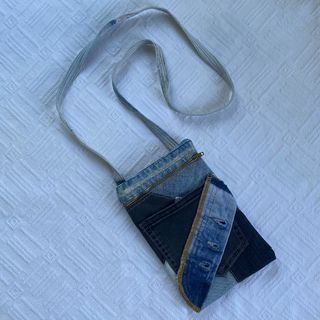 (Category: ) located in . Submitted by _chnggg (Listing ID 1376671711, Image 1). Description: .