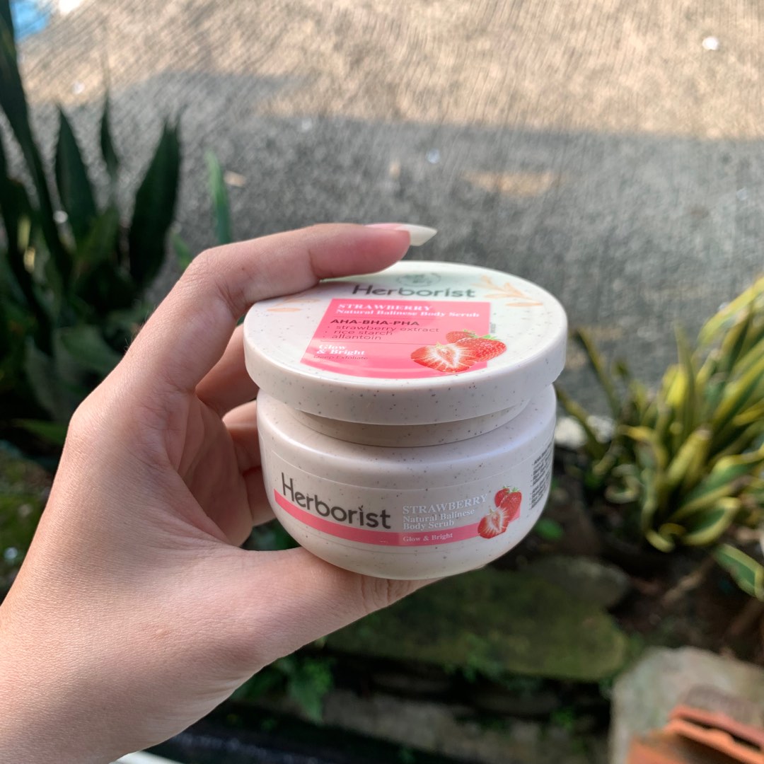 Herborist Body Scrub | Herborist Body Scrub AHA-BHA-PHA | Herborist ...