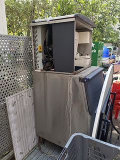 (Category: ) located in . Submitted by ah-yang (Listing ID 1376660595, Image 1). Description: .