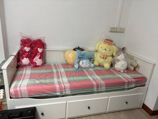 (Category: ) located in . Submitted by ilajr (Listing ID 1376683372, Image 1). Description: .