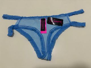(Category: ) located in . Submitted by unigirlselling (Listing ID 1376690949, Image 1). Description: .