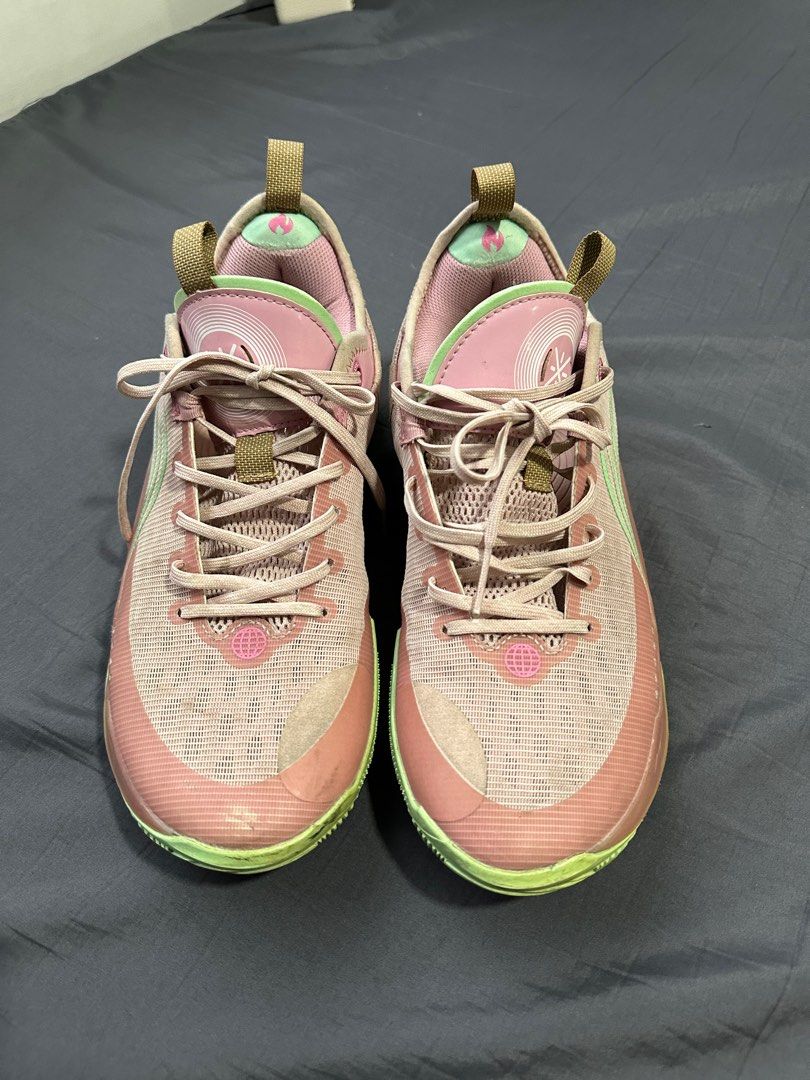 Li-ning Way of Wade 808 (Category: Sneakers) located in Manila. Submitted by ramndz (Listing ID 1376703613, Image 1). Description: Li-Ning Way of Wade 808 Condition 9/10 (just needs cleaning, natambak lang sa closet) With box ‼️Price negotiable ‼️ MOP: Gcash, GoTyme MOD: J&T, Lalamove.