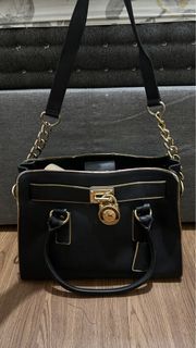 (Kategori: ) berada di . Dikirim oleh dtpreloved (ID iklan 1376671858, Gambar 1). Deskripsi: .