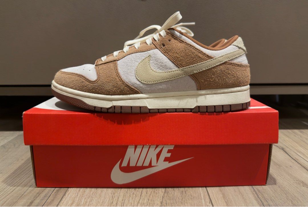 Nike Dunk Low Premium ‘Medium Curry’ (Category: Sneakers) located in Muntinlupa City. Submitted by gargonate (Listing ID 1376692558, Image 1). Description: Nike Dunk Low Premium ‘Medium Curry’ Size: US 9 With Box and bought through GOAT RFS: Decluttering.
