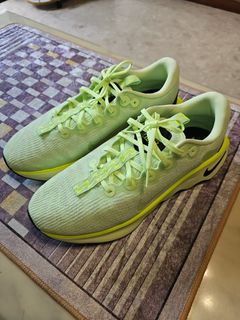 (Category: ) located in . Submitted by sneaksole (Listing ID 1376667175, Image 1). Description: .