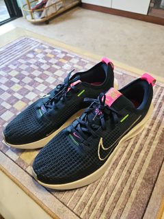 (Category: ) located in . Submitted by sneaksole (Listing ID 1376675733, Image 1). Description: .