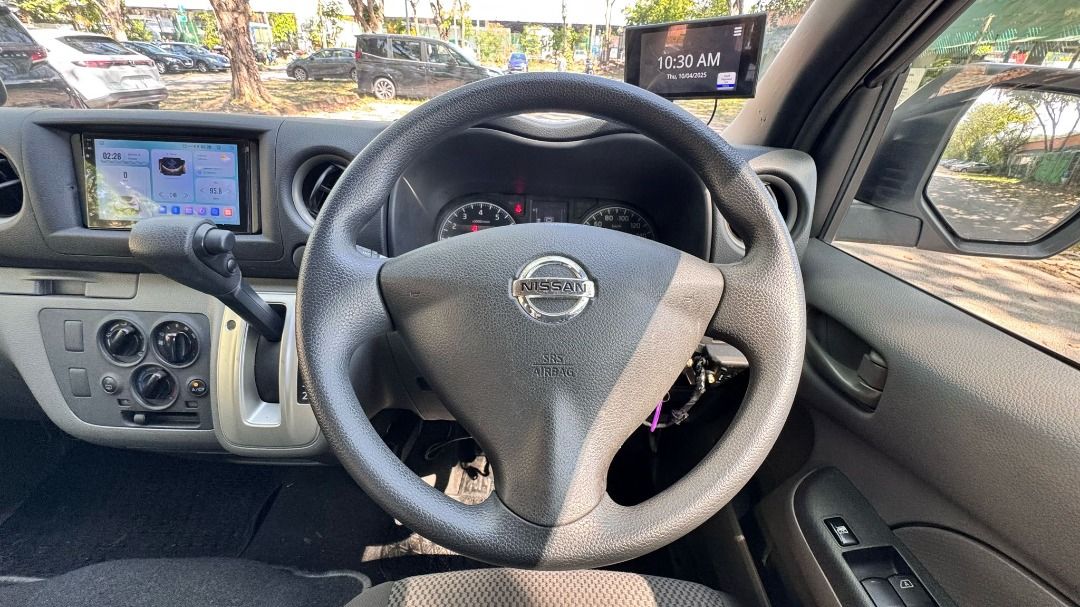Nissan NV350 2.0  Auto62885348545283114