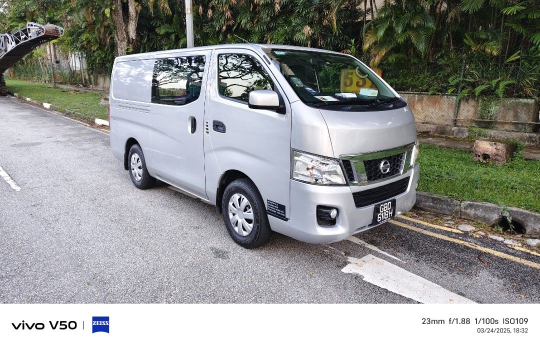 Nissan NV 350 diesel auto62885348504449117