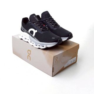 (Kategori: ) berada di . Dikirim oleh sneakersshopbdg (ID iklan 1376655461, Gambar 1). Deskripsi: .
