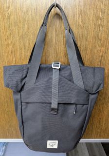 （分類：）位於 。 由 milliemyho99189 提交（商品編號 1376807703，圖片 1）。簡介： 。